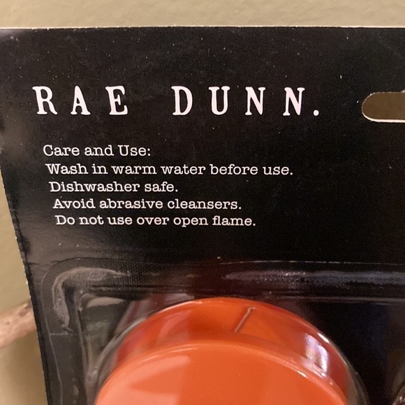 CLOSE OUT Rae Dunn "SPOOKY" AND GNOMES W/ BATS 6 Piece Bag Clips - Picture 5 of 6